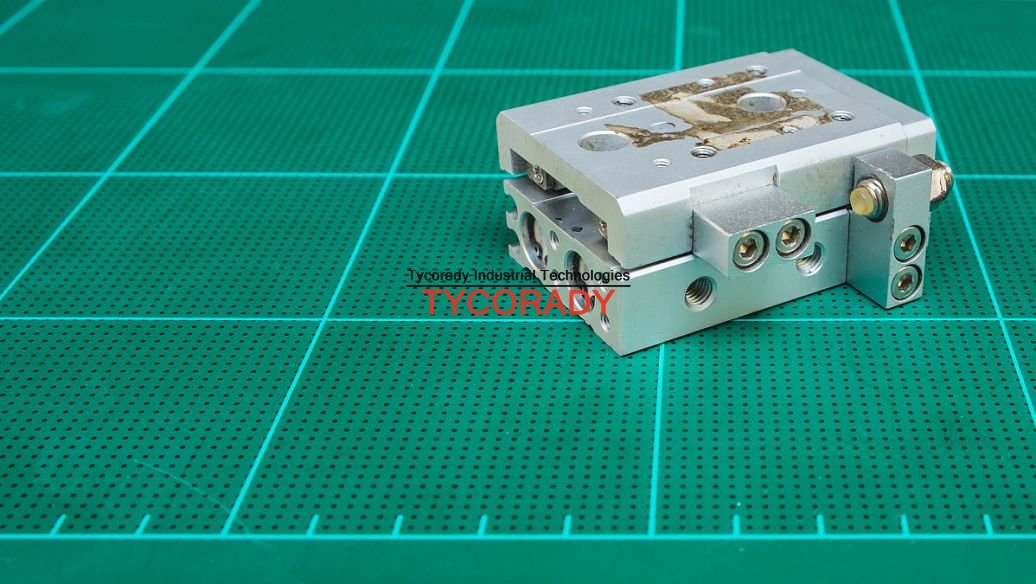 美國Avago隔離器